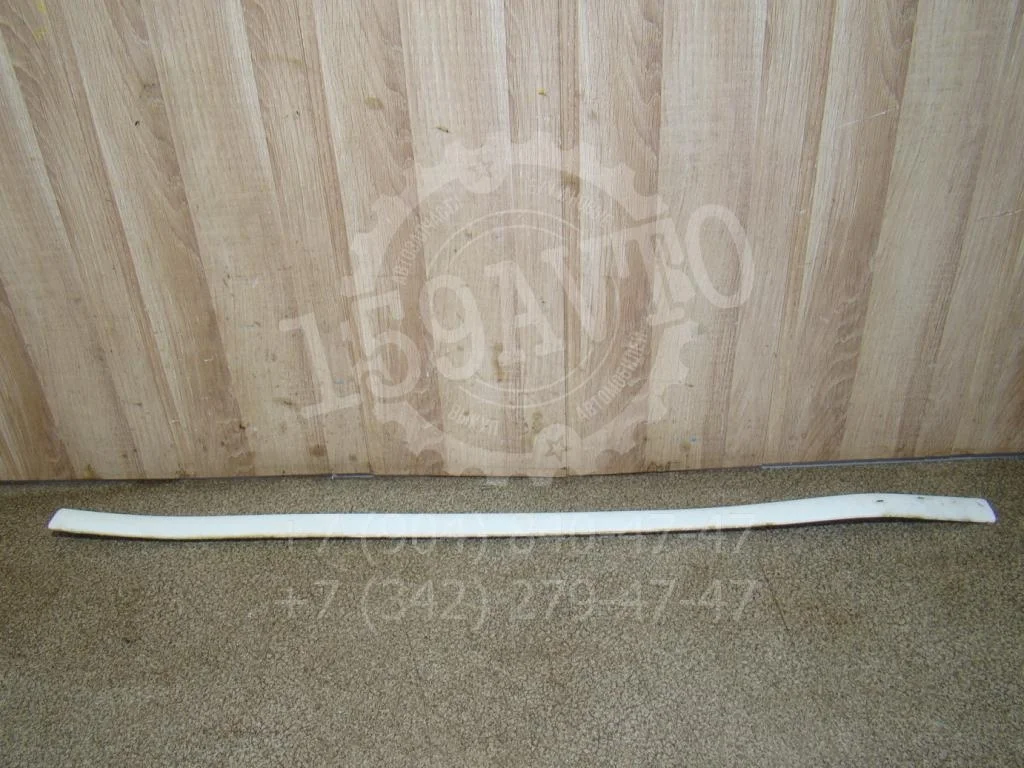 Молдинг передней двери Ford Focus 2