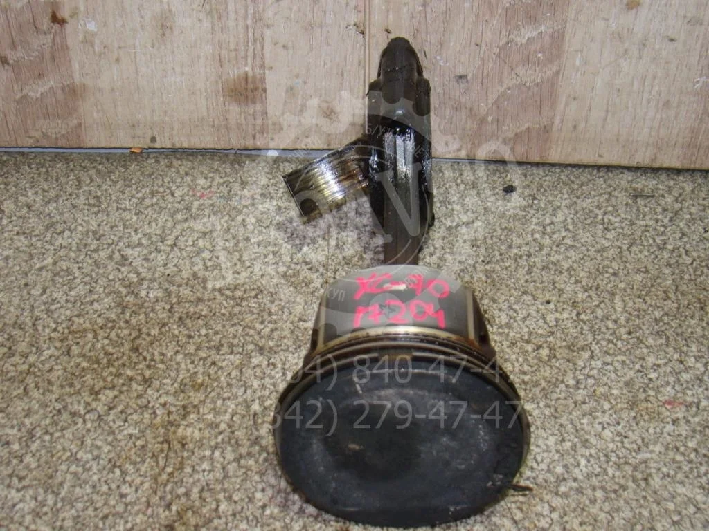 Поршень с шатуном Volvo XC70 2