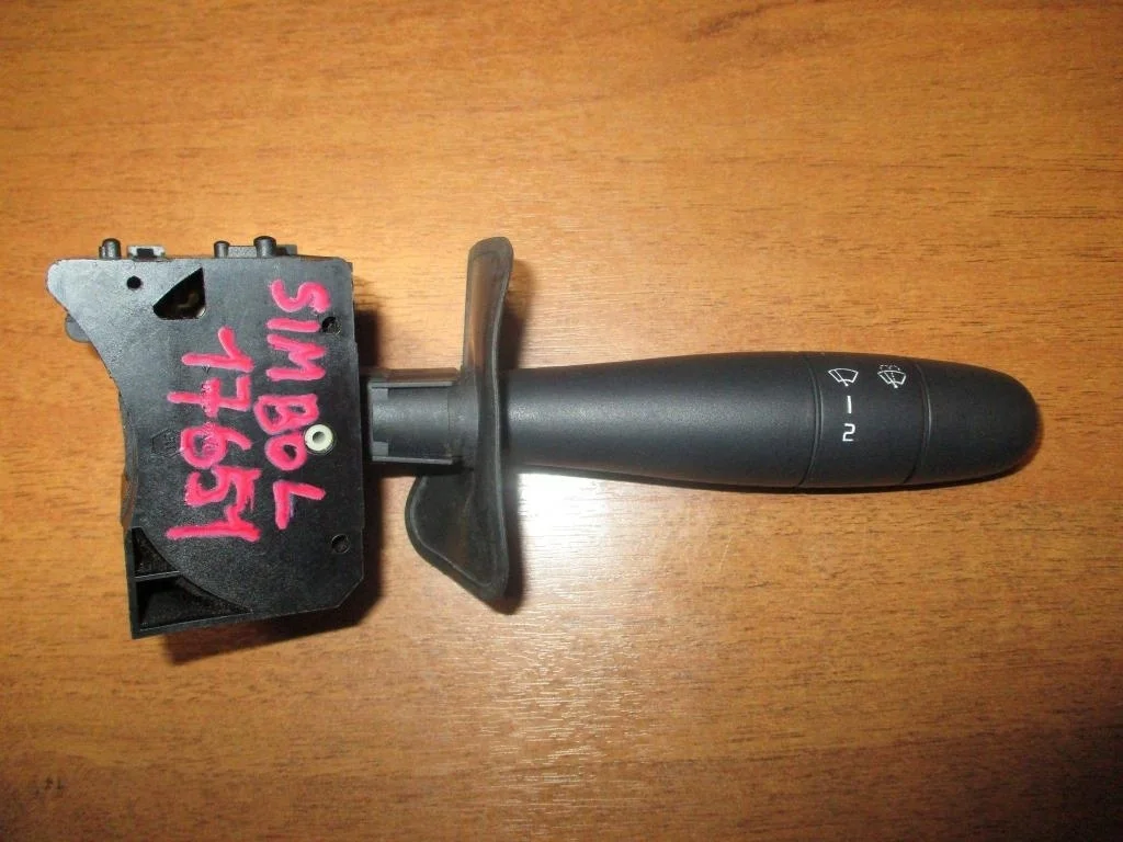 Переключатель стеклоочистителей Renault Symbol 1 2004