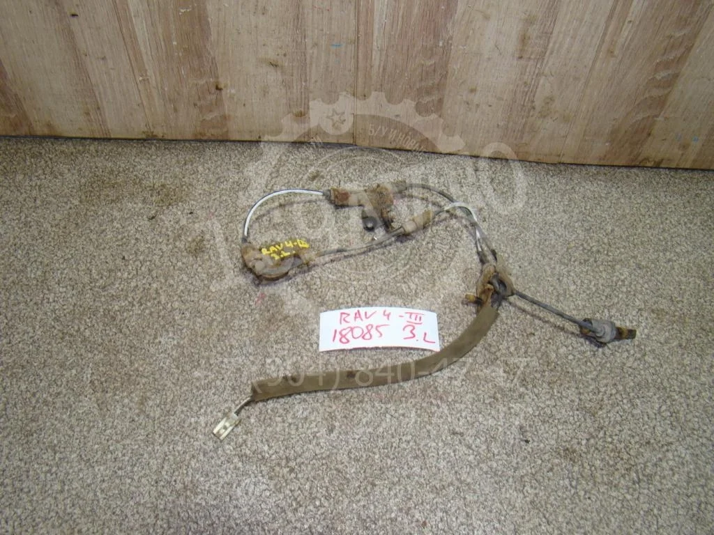 Датчик abs задний левый Toyota RAV4 A30