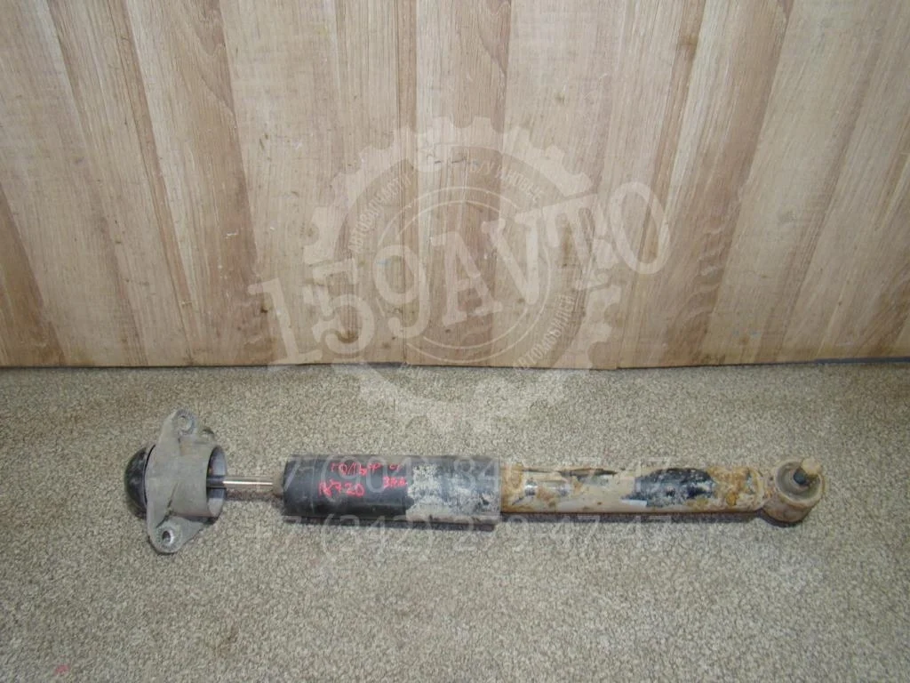 Амортизатор задний Volkswagen Golf 4