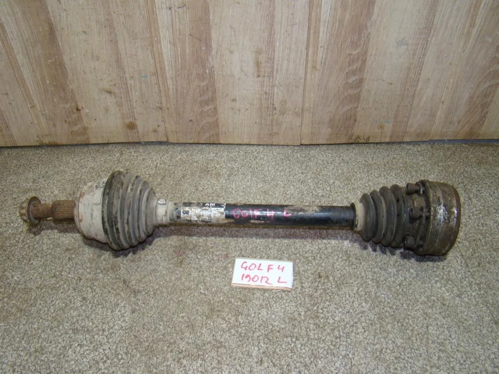Полуось передняя левая Volkswagen Golf 4