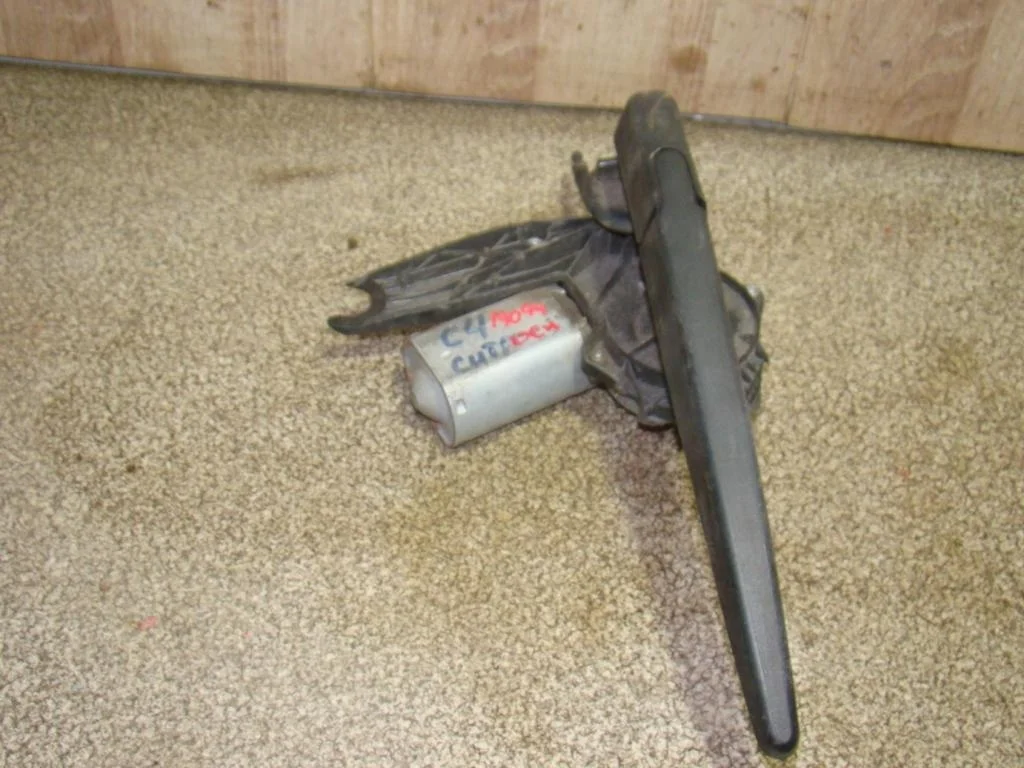 Моторчик дворника задний Citroen C4 LC