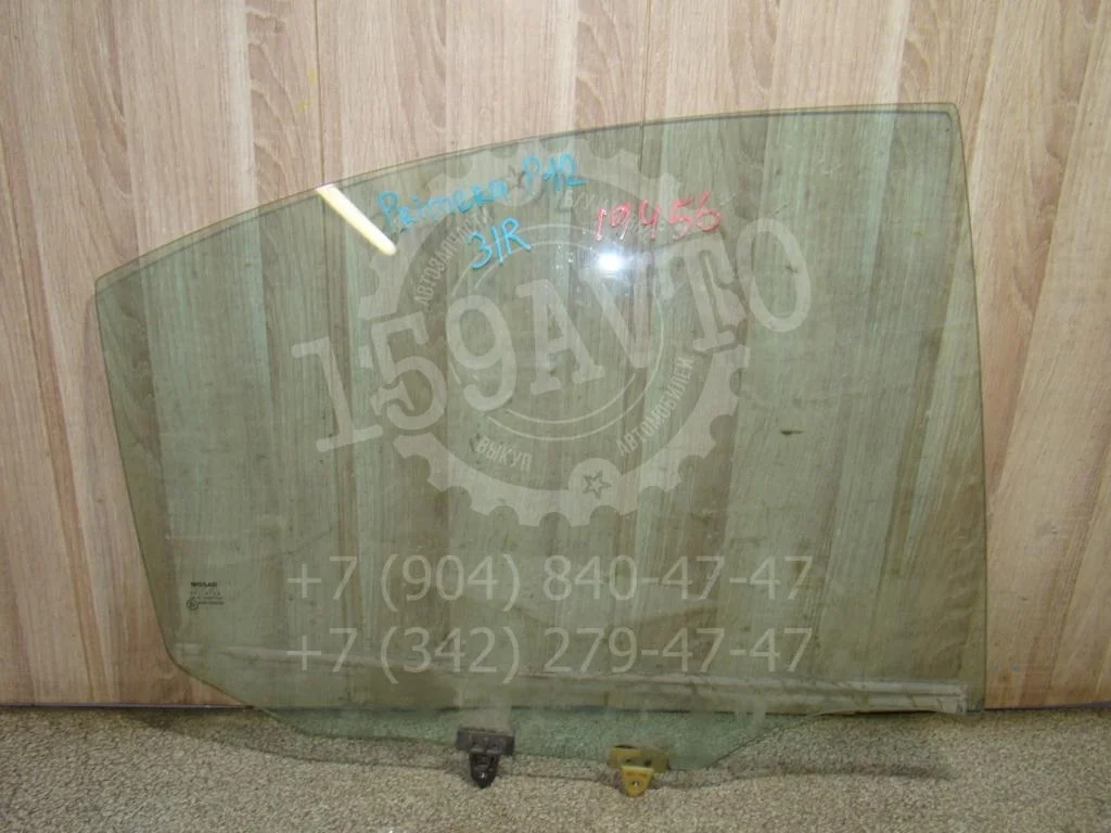 Стекло двери задней правой Nissan Primera P12