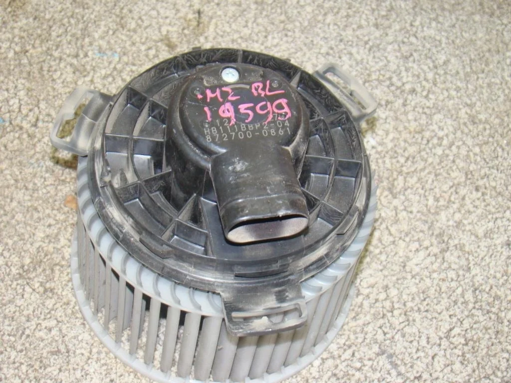 Моторчик печки Mazda 3 BL