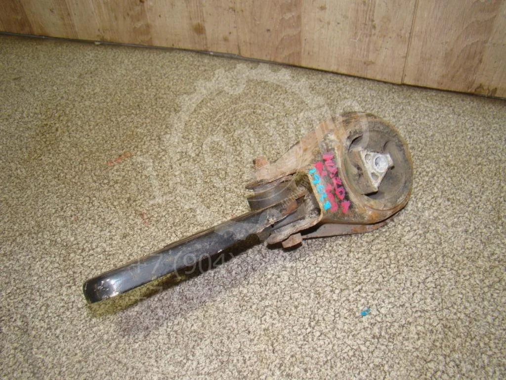 Опора двигателя задняя Mazda 3 BL