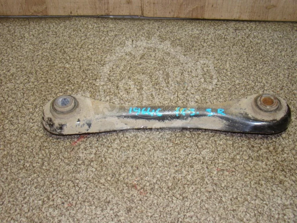 Рычаг задний поперечный Ford Focus 3