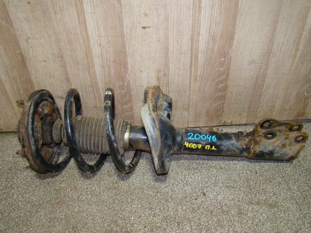 Амортизатор передний левый Peugeot 4007 2008