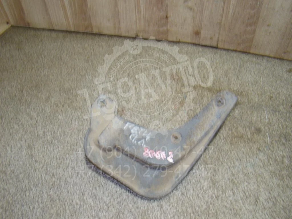 Брызговик передний левый Hyundai Getz TB