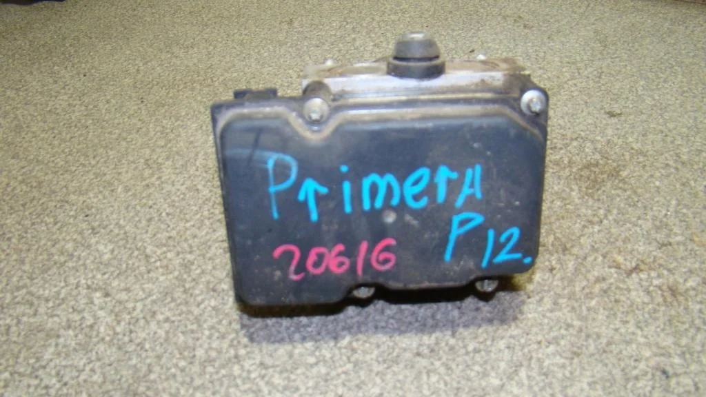 Блок abs Nissan Primera P12