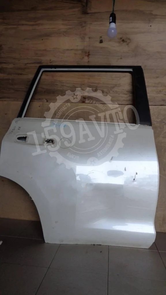 Дверь задняя правая Toyota Land Cruiser Prado J150