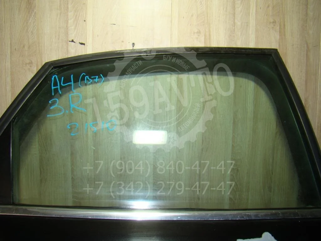 Стекло двери задней правой Audi A4 B7