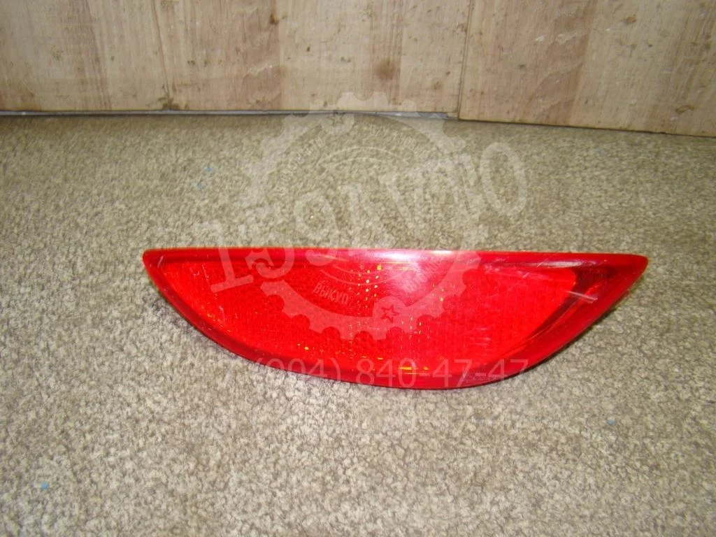 Отражатель в бампер задний правый Hyundai Solaris 1 RB