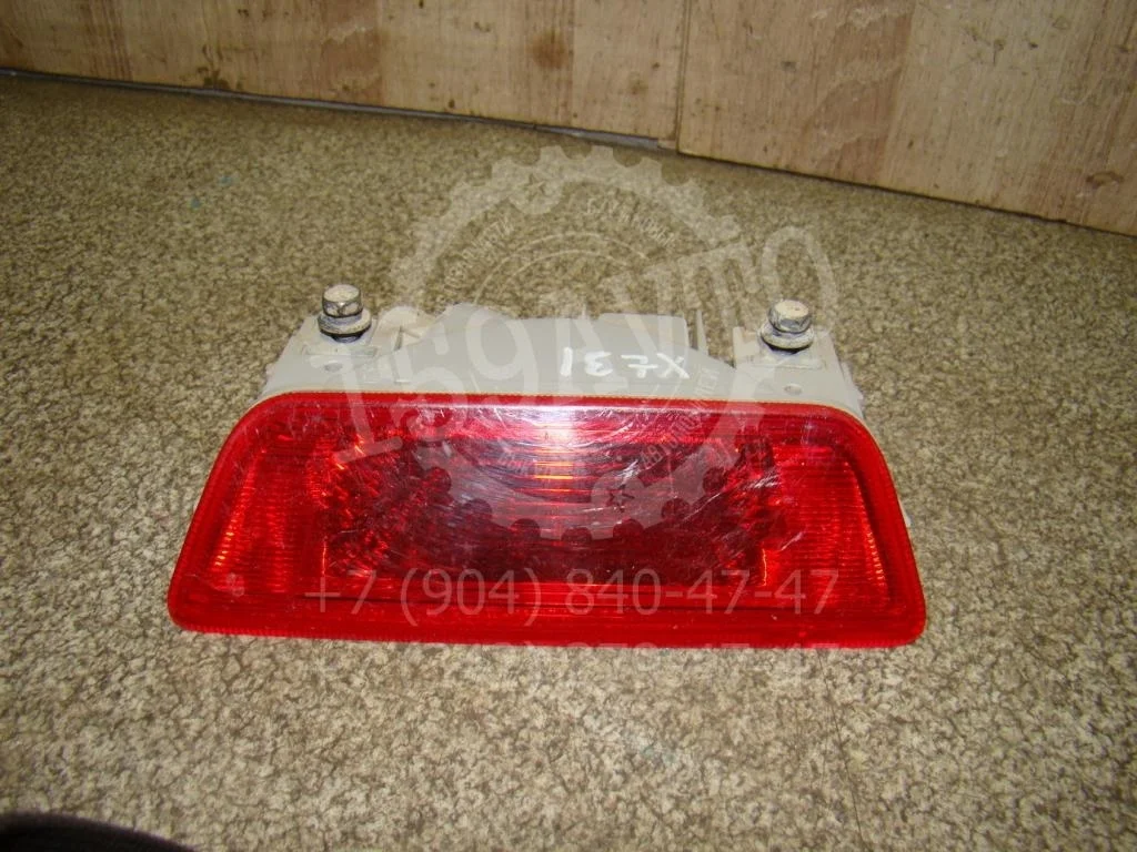 Фонарь задний в бампер левый Nissan X-Trail T31
