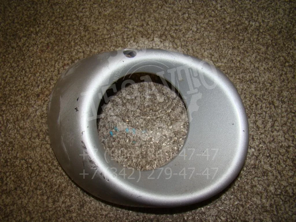 Рамка противотуманой фары левой Mitsubishi Outlander 3 GF