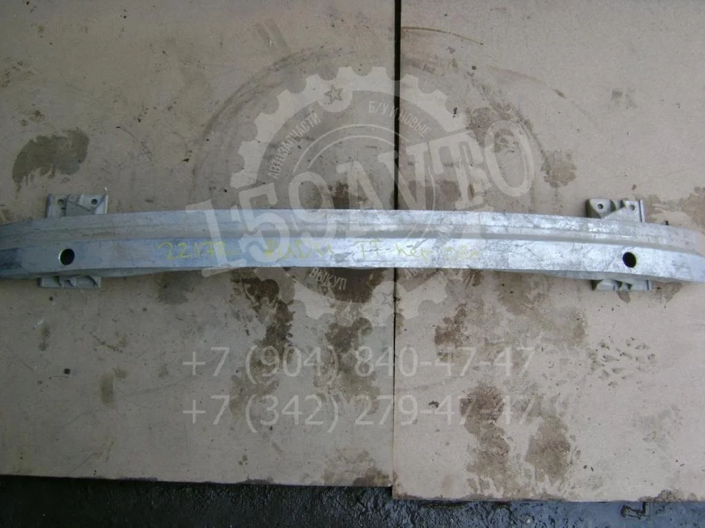 Усилитель переднего бампера Audi TT 8N