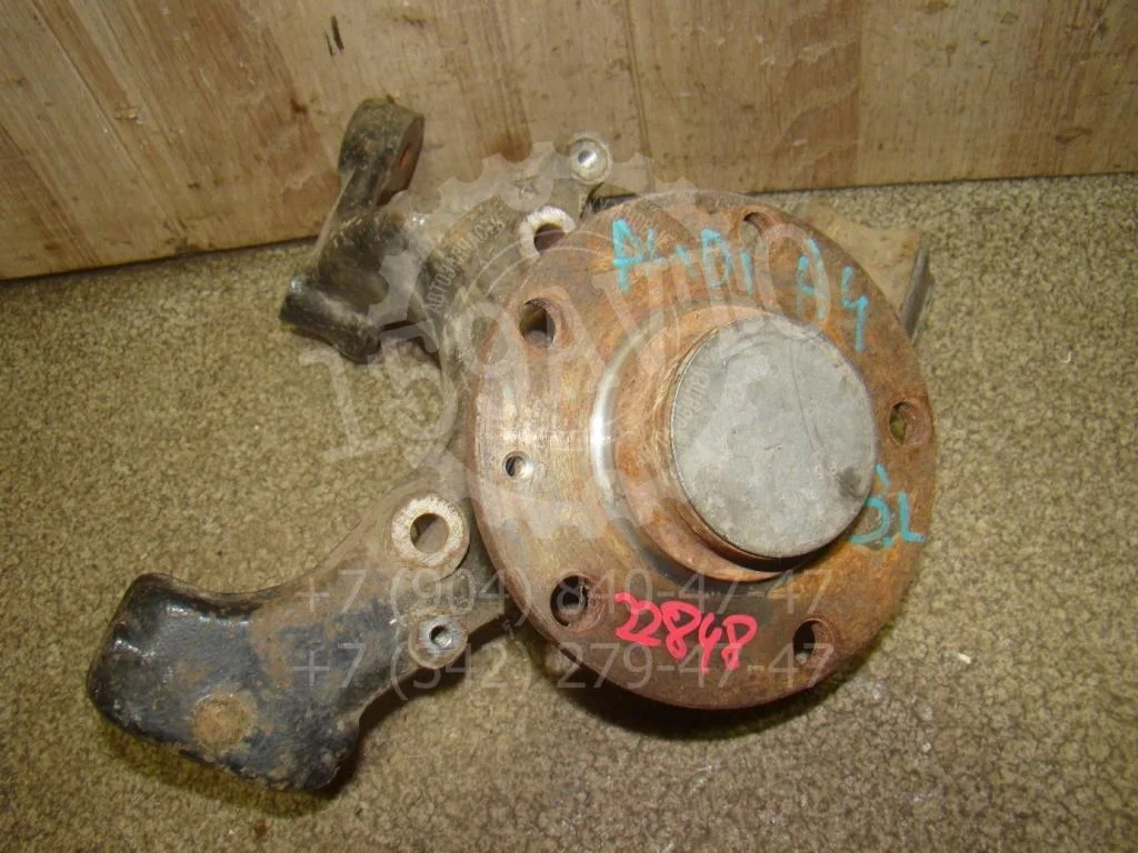 Кулак поворотный задний левый Audi A4 B7