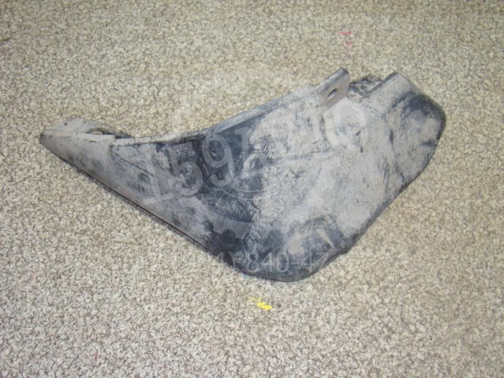 Брызговик передний левый Daewoo Nexia N100, N150