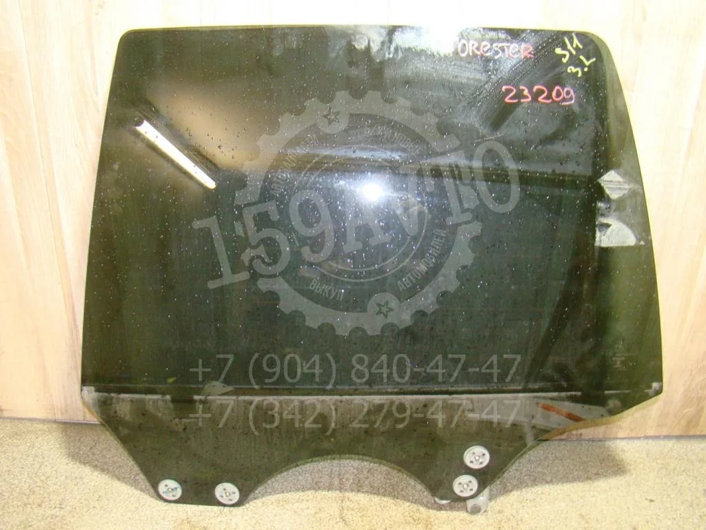 Стекло двери задней левой Subaru Forester S11, SG