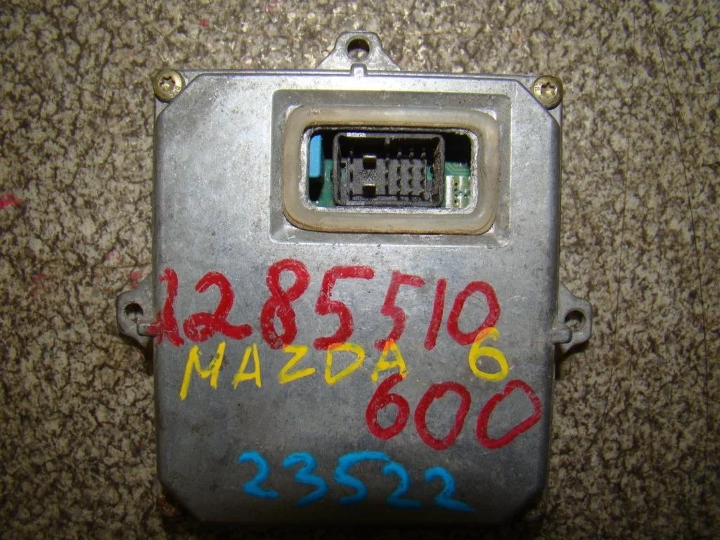 Блок ксеноновой лампы Audi TT 8N