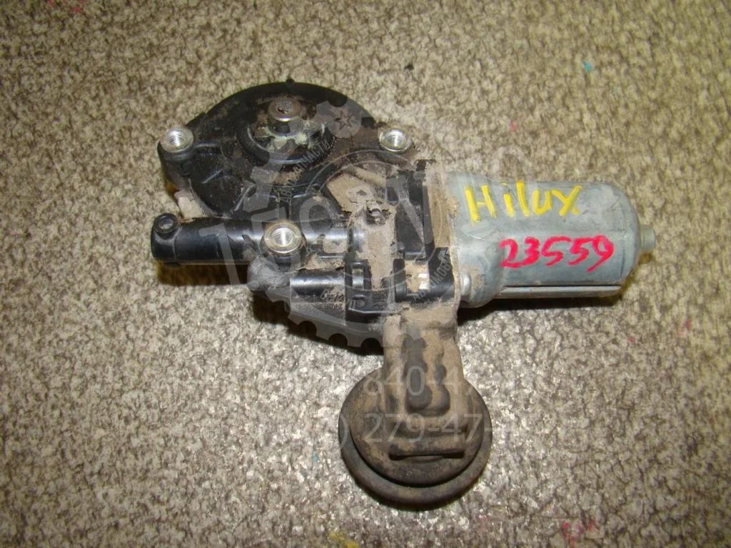 Моторчик стеклоподъемника Toyota RAV4 A30