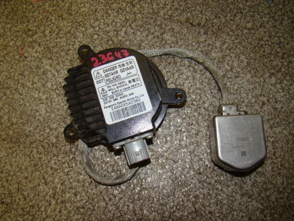 Блок ксеноновой лампы Nissan X-Trail T31