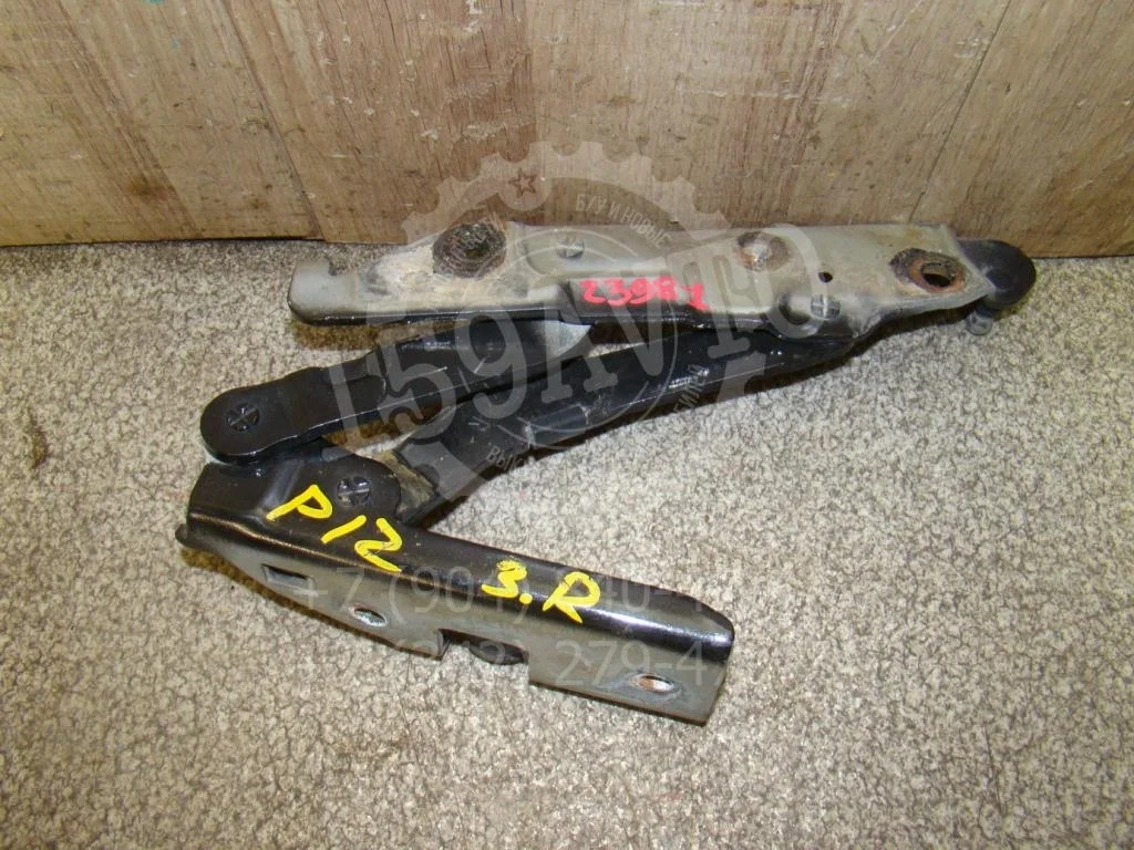 Петля крышки багажника Nissan Primera P12