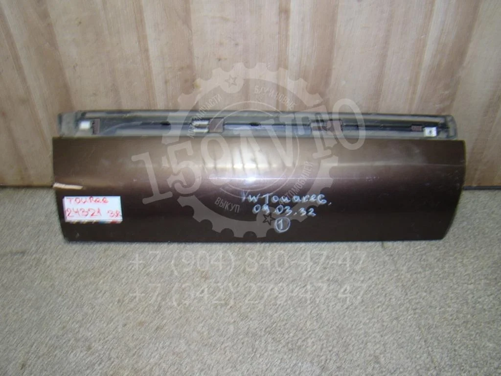 Накладка двери задней правой Volkswagen Touareg 2 FL, NF