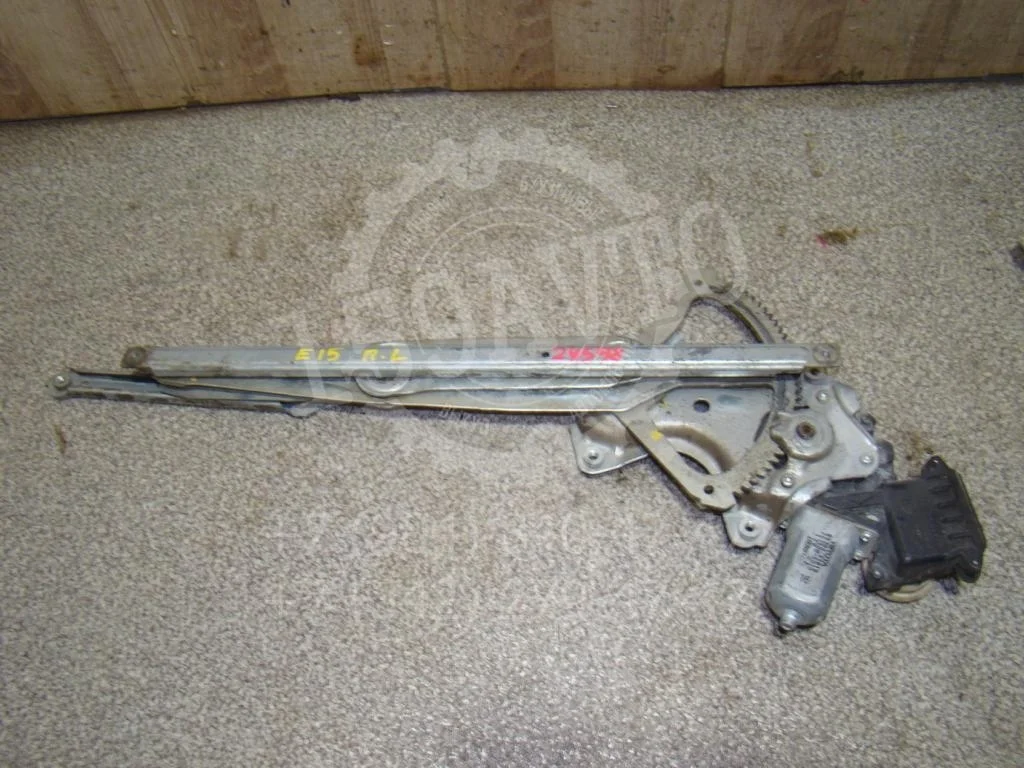 Стеклоподъемник передний левый Toyota Corolla E150