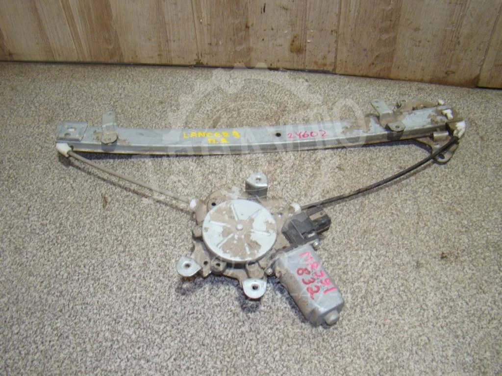 Стеклоподъемник передний правый Mitsubishi Lancer 9 CS