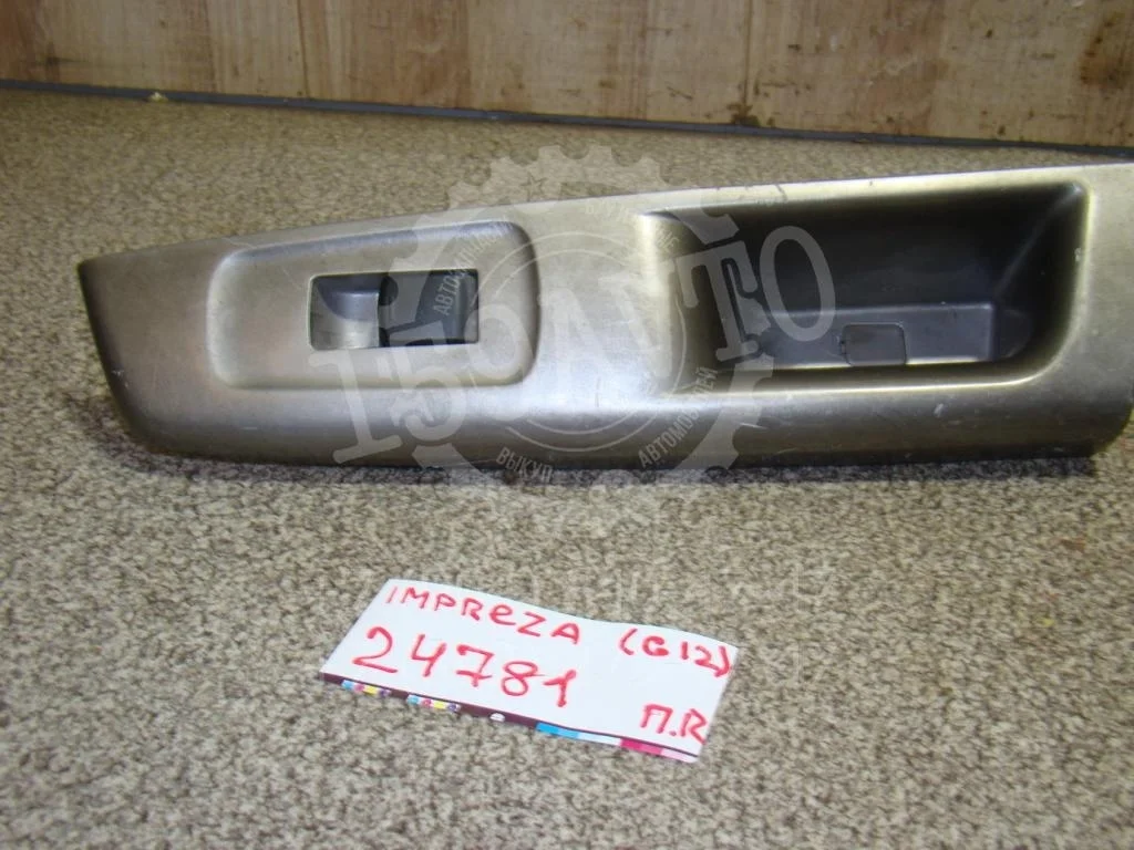 Кнопка стеклоподъемника Subaru Impreza G12, GE, GH