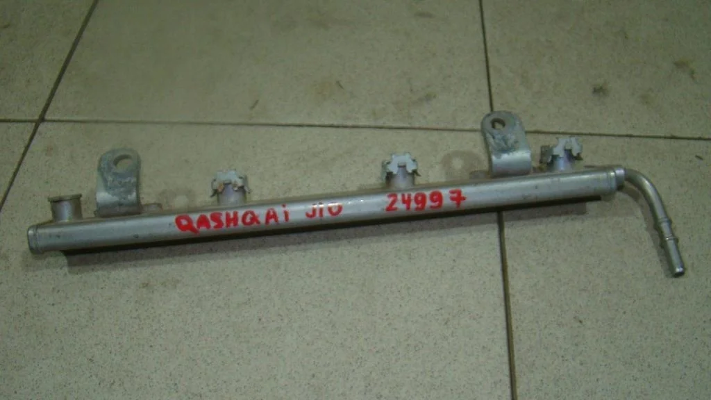 Рейка топливная Nissan Qashqai J10