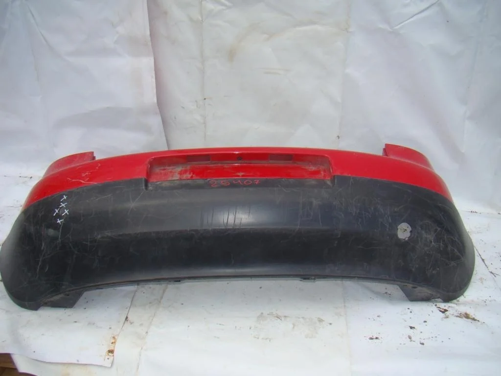 Бампер задний Volkswagen Golf 5