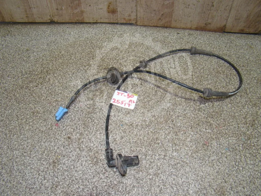 Датчик abs передний левый Nissan X-Trail T30