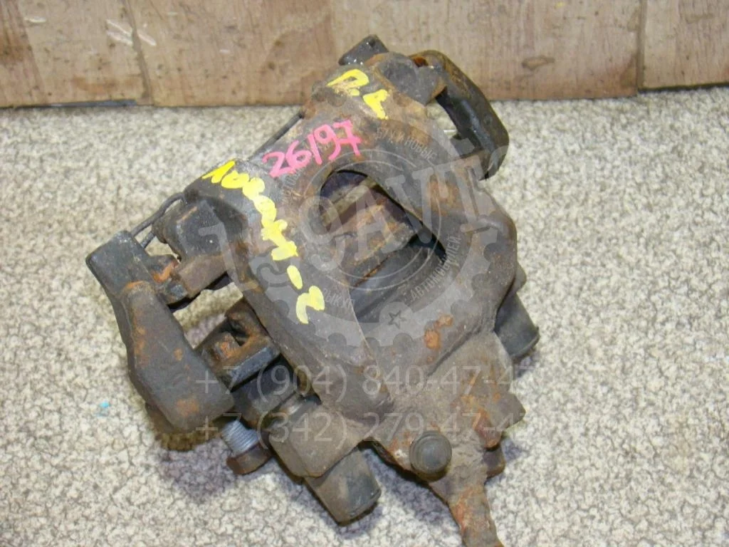 Суппорт передний левый Renault Logan 2 2015 L52