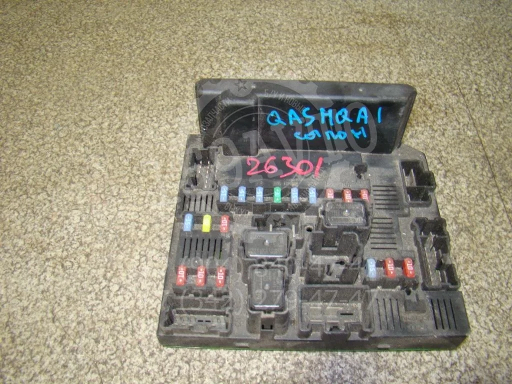 Блок предохранителей Nissan Qashqai J10