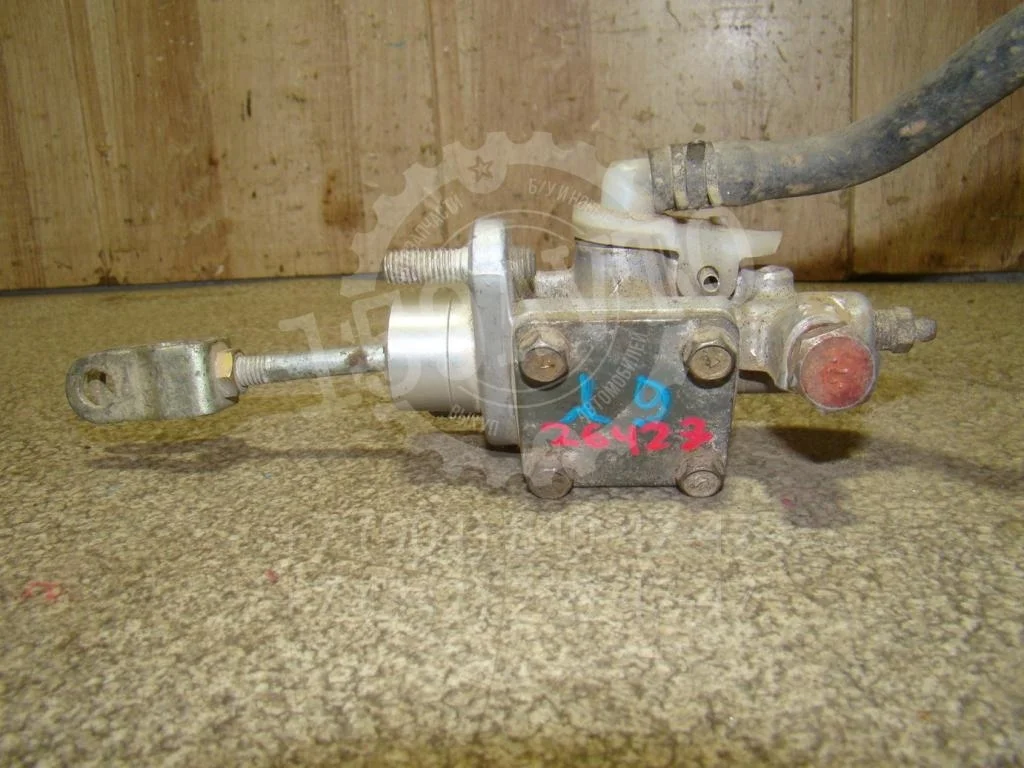 Цилиндр сцепления главный Mitsubishi Lancer 9 CS