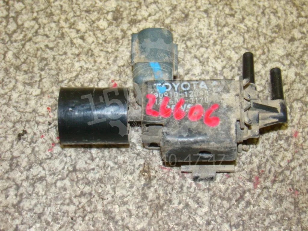 Клапан электромагнитный Toyota Camry XV50