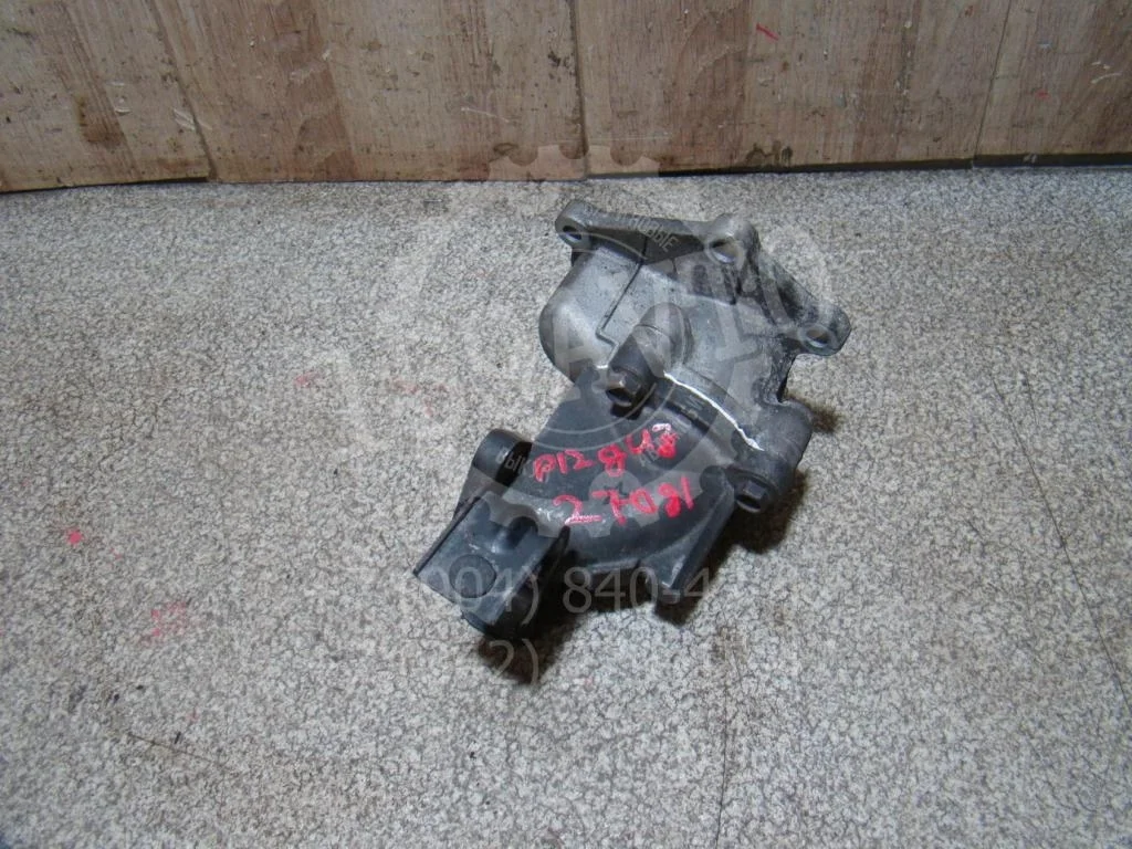 Корпус термостата Nissan Primera P12