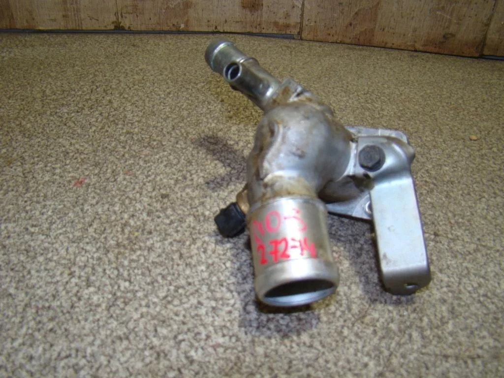 Фланец двигателя системы охлаждения Kia RIO 3 UB, QB