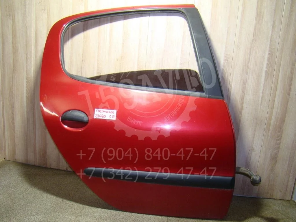 Дверь задняя правая Peugeot 206