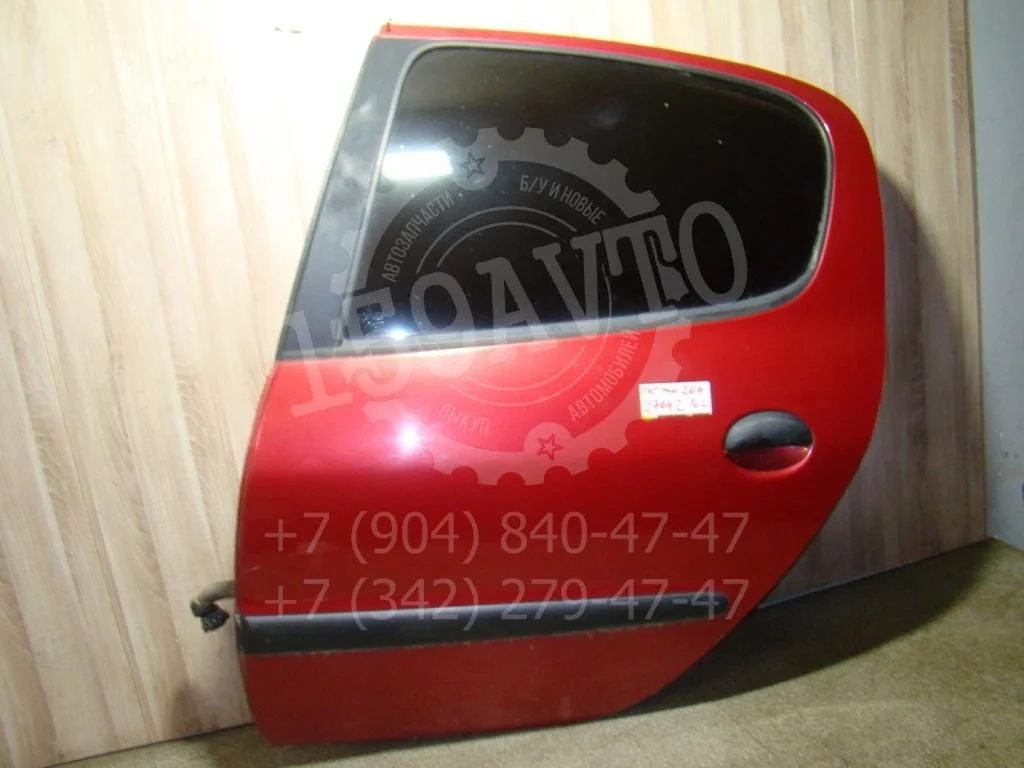 Дверь задняя левая Peugeot 206