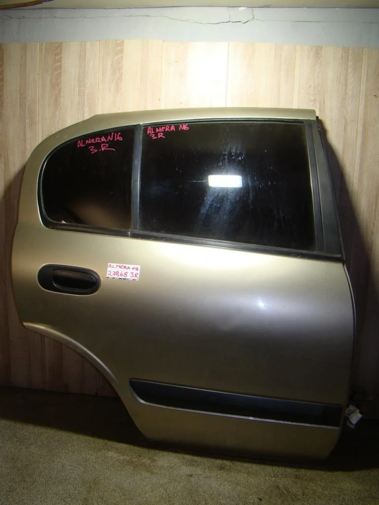 Дверь задняя правая Nissan Almera 2004 N16