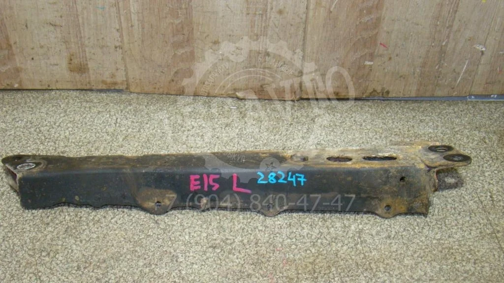 Балка передняя продольная Toyota Corolla E150