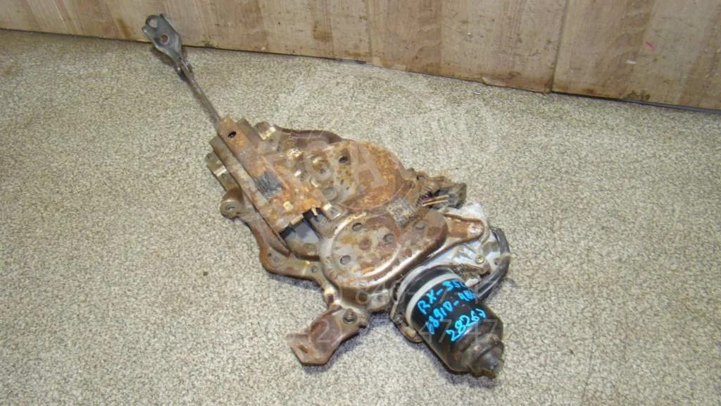 Механизм подъема двери багажника Lexus RX350 XU30