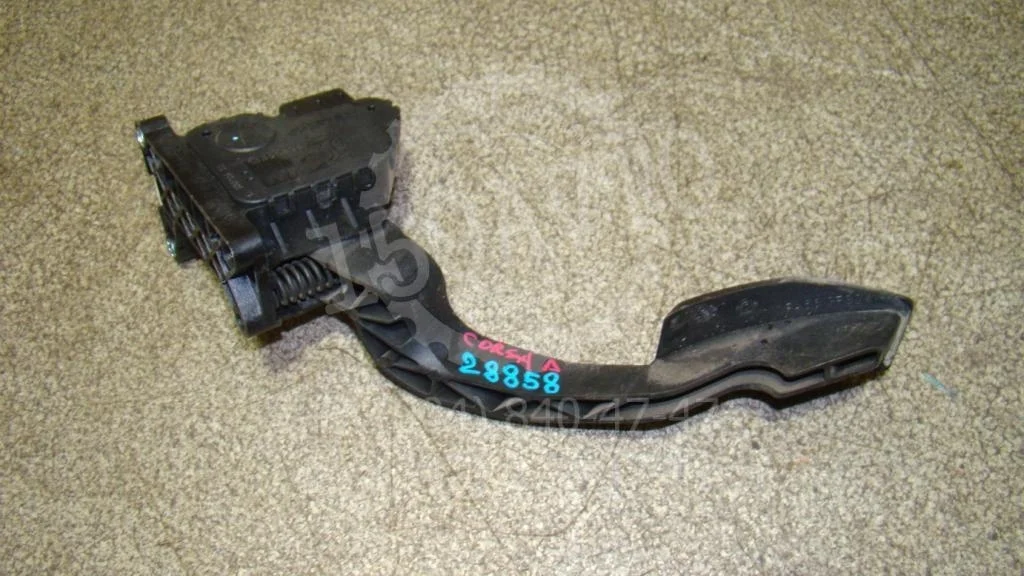 Педаль газа Opel Corsa 2010 D