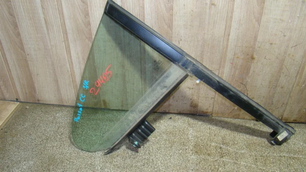 Стекло двери задней правой форточка Volkswagen Passat CC 2012