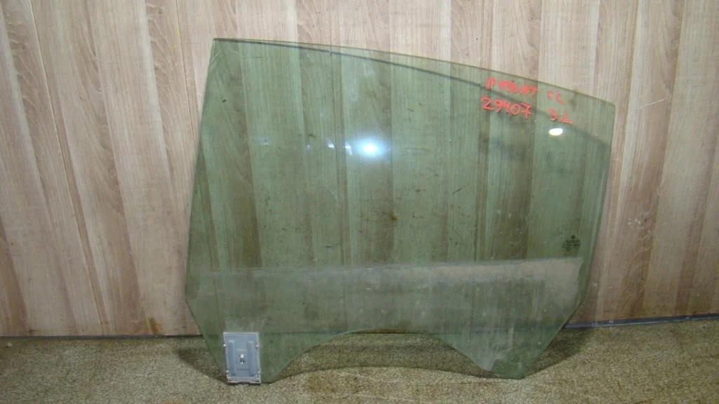 Стекло двери задней левой Volkswagen Passat CC 2012