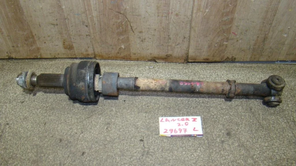 Полуось передняя левая Mitsubishi Lancer 10 CY