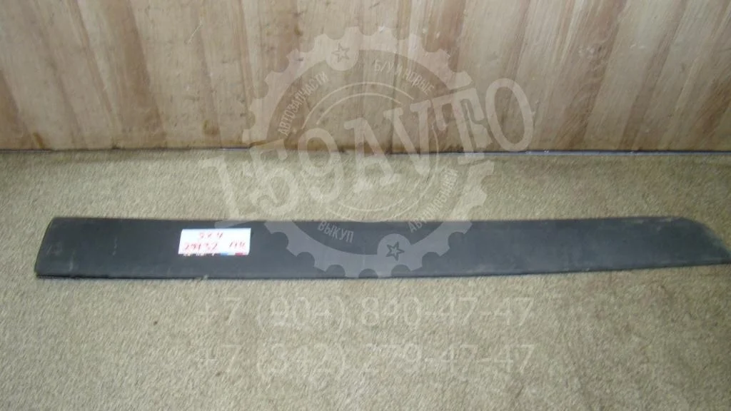 Молдинг передней правой двери Suzuki SX4